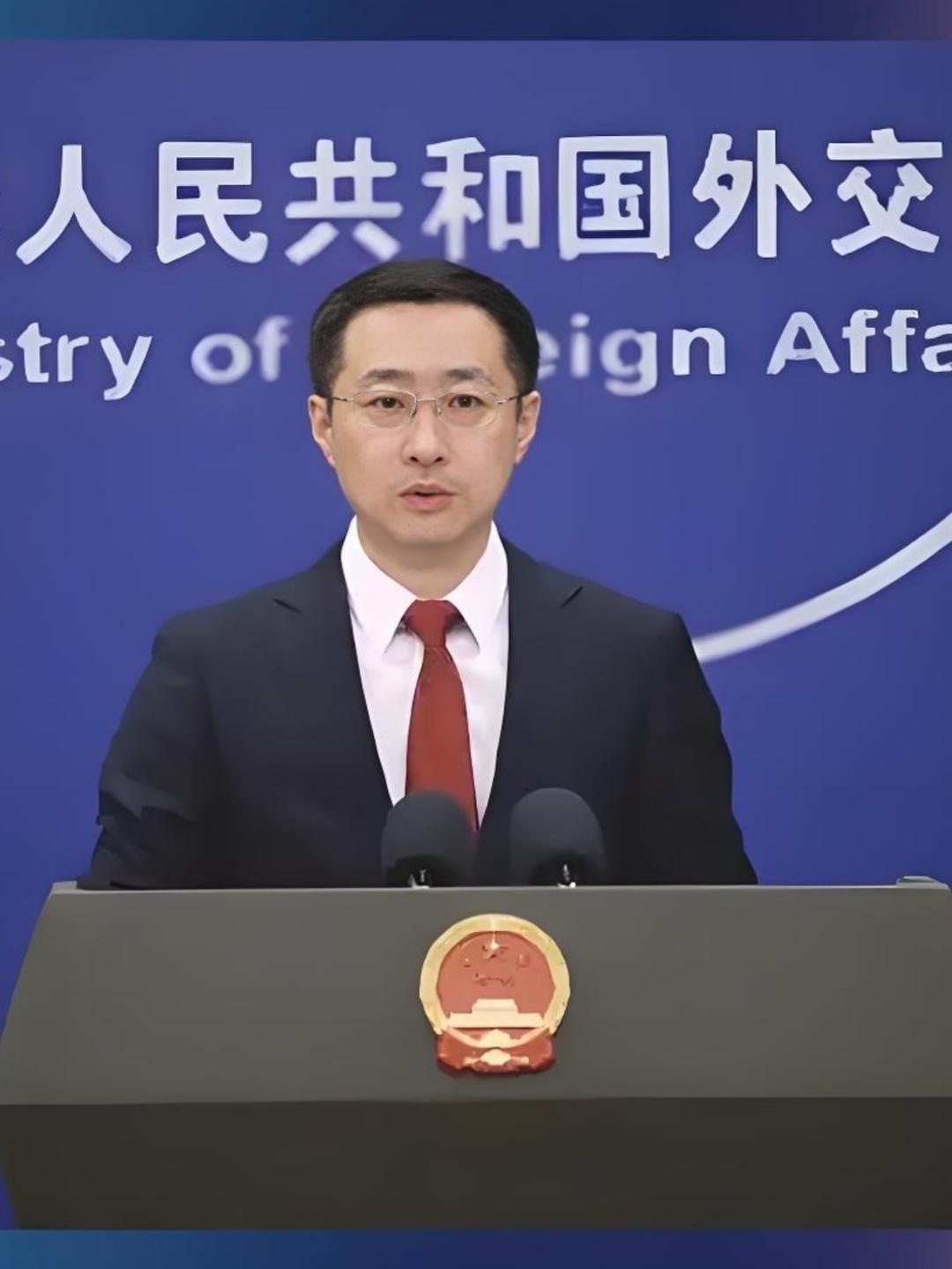 日本教科书扭曲历史，中韩严重交涉立场。
2026年3月24日，日本文部科学省审定