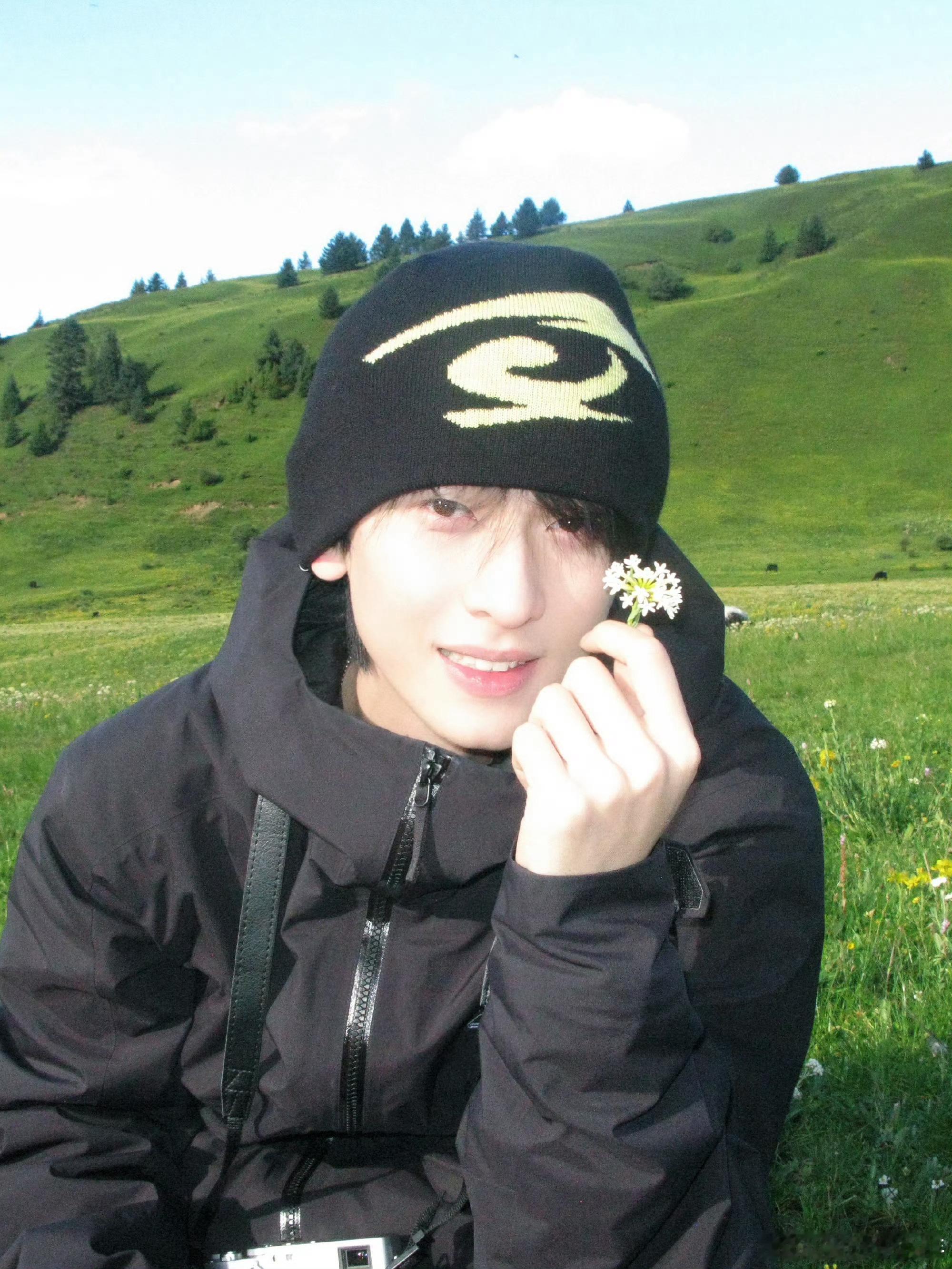 陈添祥   🍊陈添祥0730生日快乐 这次出去游玩有vlog吗？