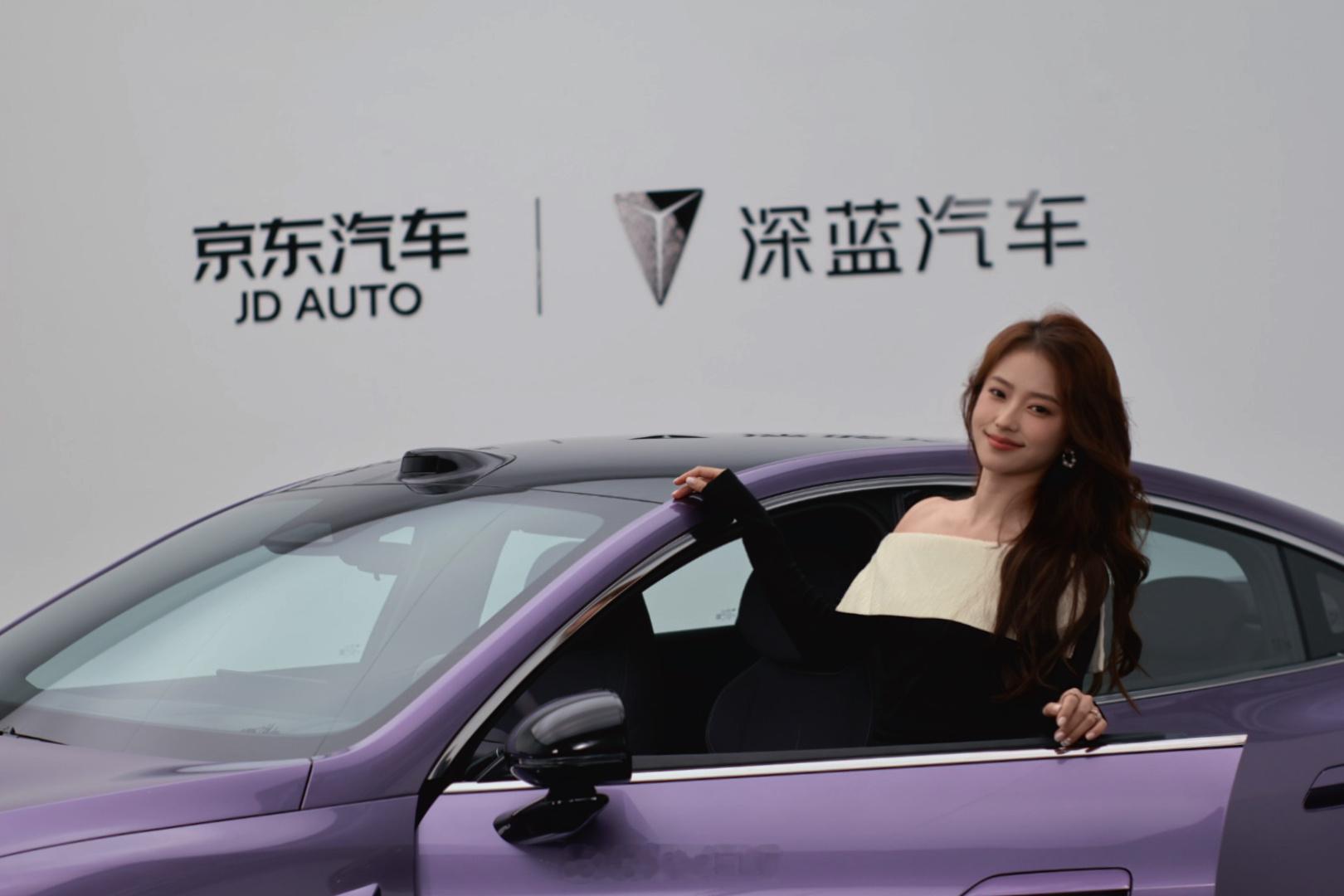 今天去看了深蓝L06增程版，预算卡13万左右想买增程轿跑的朋友真的可以好好关注一