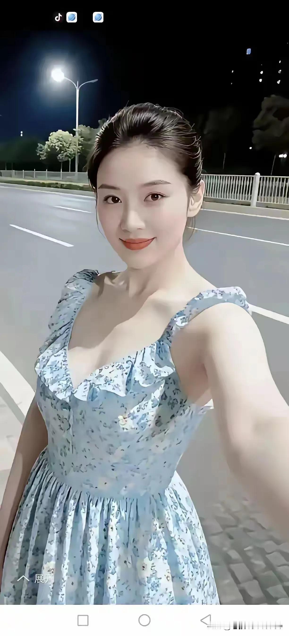 带地方口音的普通话好吗妹有口音呐 

湖北妹子说，我一说普通话人人家就知道我是哪