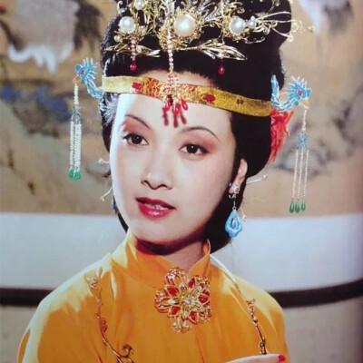 现在的年轻人都在抱怨压力大，什么996，007，有点让人招架不住了！但我今天在看