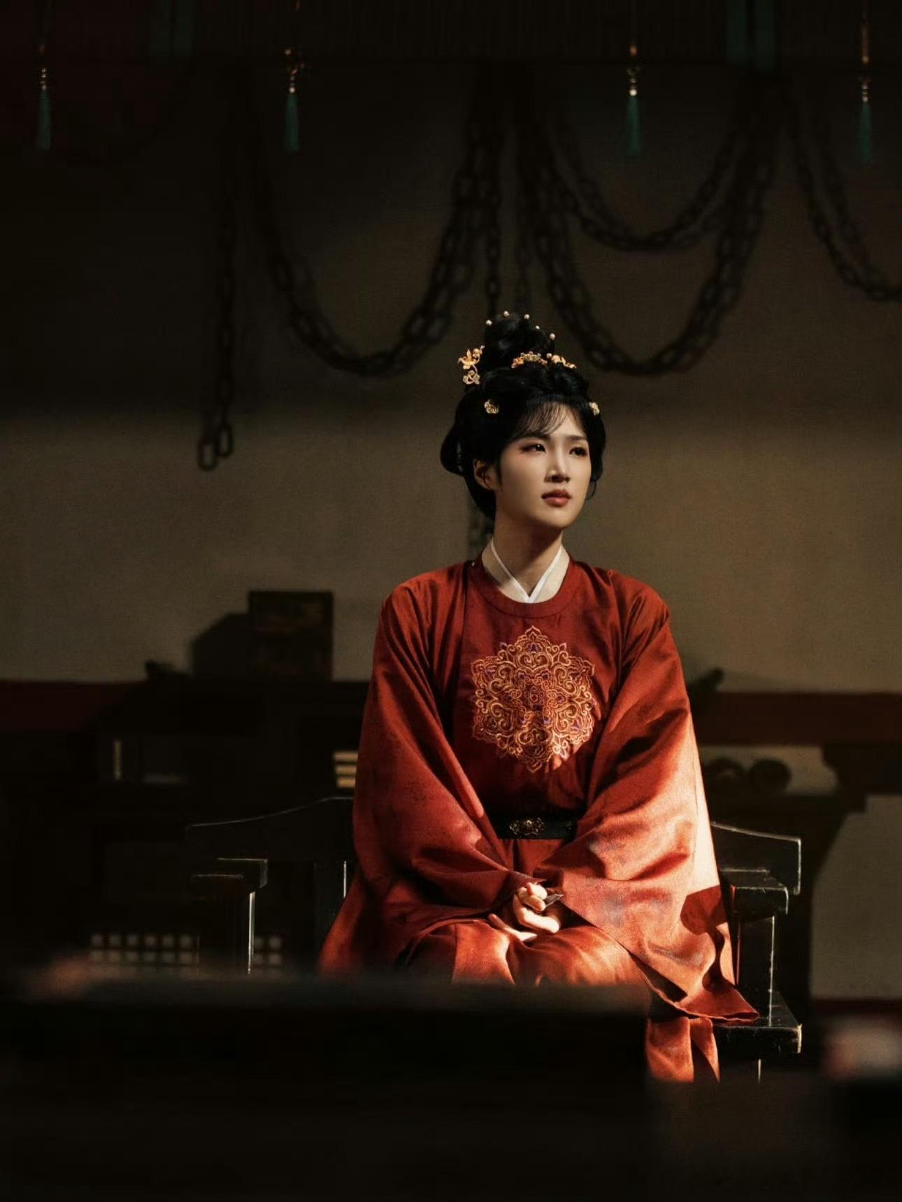 唐宫奇案之青雾风鸣 我的评分：唐宫奇案姚安娜今晚出场唐宫奇案 👖今晚解锁新角色