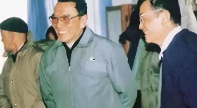 1993年，中科院院士陈彪在南京开会路上突然失踪，临行前，他曾叮嘱妻子说：“外头