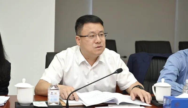 中国电力建设股份有限公司聘任王小军为总经理，并提名他为董事候选人。