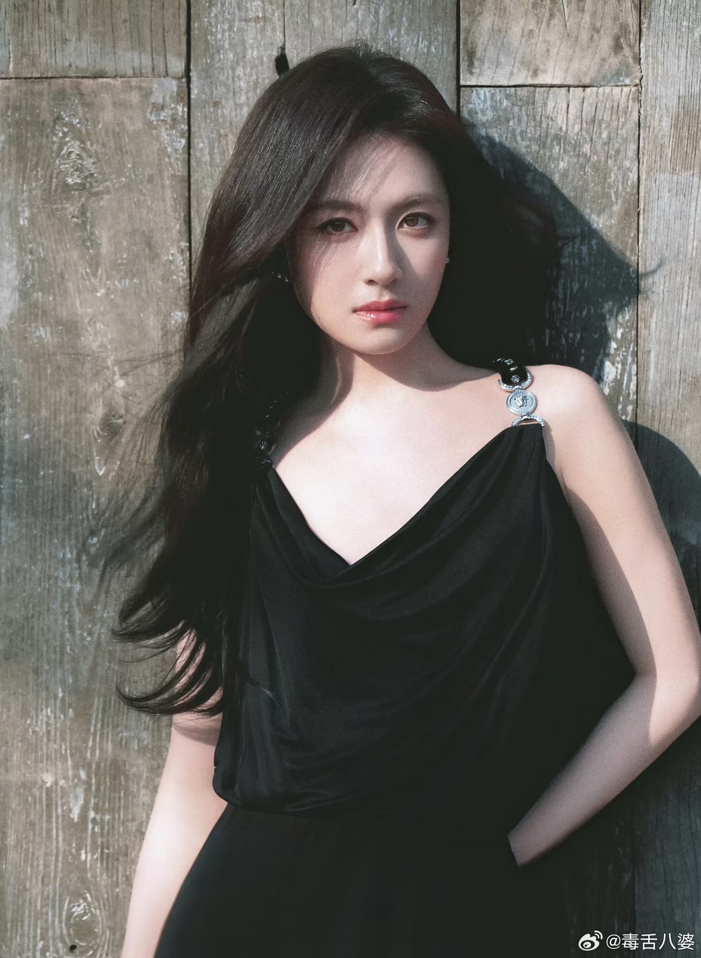 曝李兰迪被店员吐槽要折扣最烦这种“看人下菜碟”的服务态度，你要是觉得折扣给亏了，