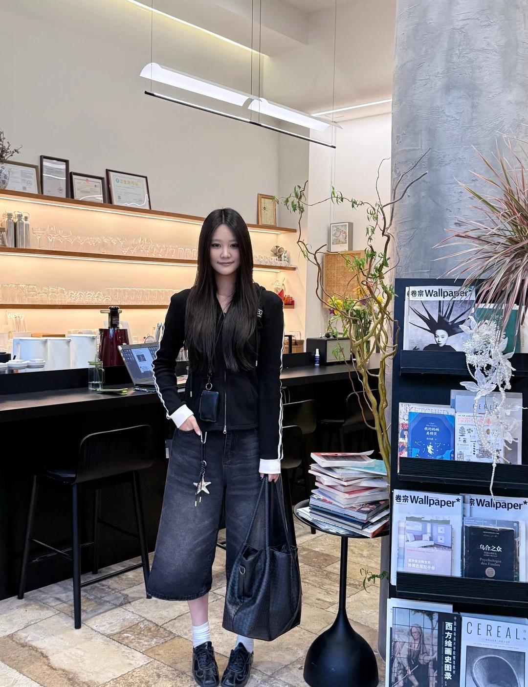 喜欢七分裤🫰
今天穿什么 随地大小拍 ootd 七分裤 今天这么穿