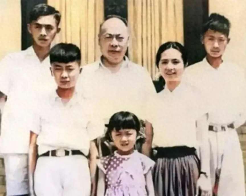 张茜嫁大21岁陈毅，婚后24年闹不和，周恩来总理：你放过风筝吗

“1964年1