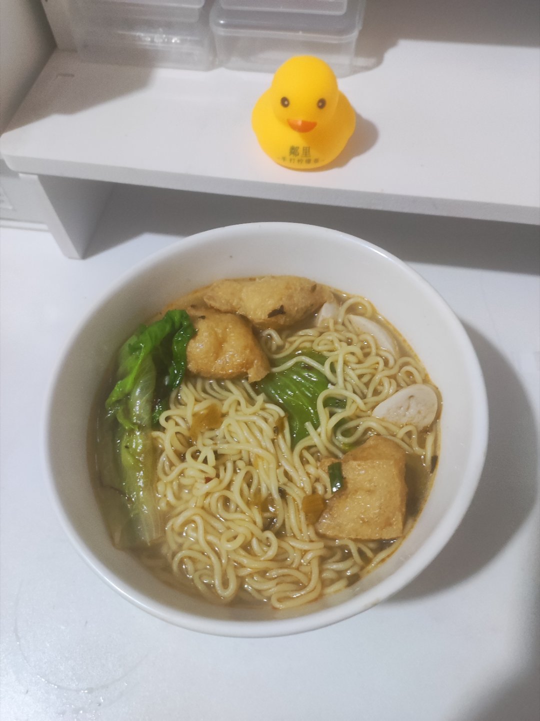 鞠婧祎周边市场 点不起外卖了，煮个泡面吧 