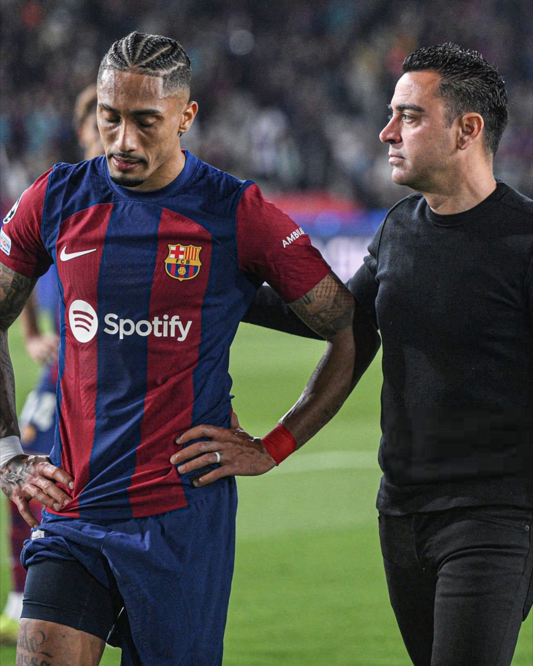 问：在你执教巴萨的时期，巴西媒体总是问：为什么哈维总是把拉菲尼亚换下在第60分钟