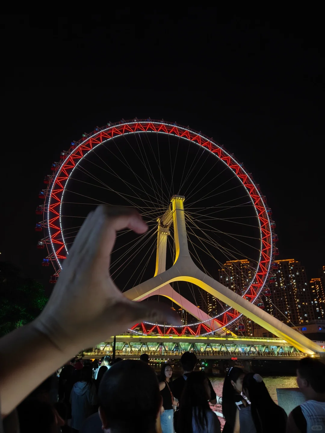 9.16 天津之眼拍立得摆摊，拍就送数码照片