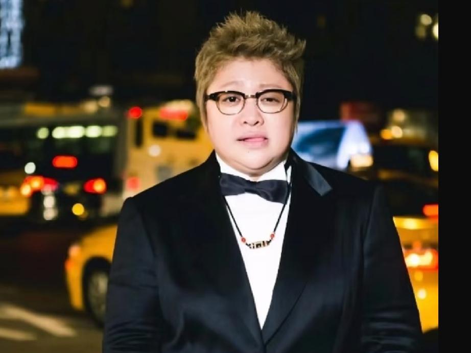 你认为韩红应该退出公益事业吗韩红不应退出公益事业。她的行动力与透明度远超多数机构