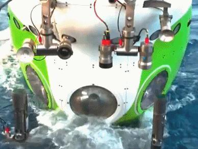 深海探测，承载了几代中国人的梦想。
 
一艘艘深海利器犹如征途中的号角，吹响了我