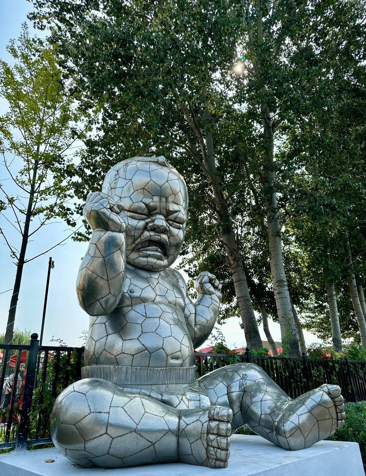 董书兵的创作来源都是来自于孩子吗？

梳理发现，除了“大地之子”外，

他的代表