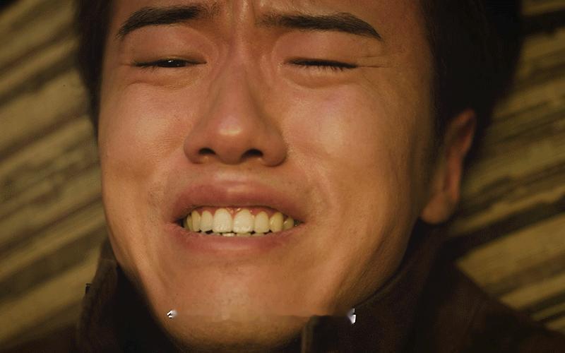 张哲华新剧不卖笑开始卖身了好奇向涵之饰演的角色到底是真的重病缠身，还是刻意伪装，