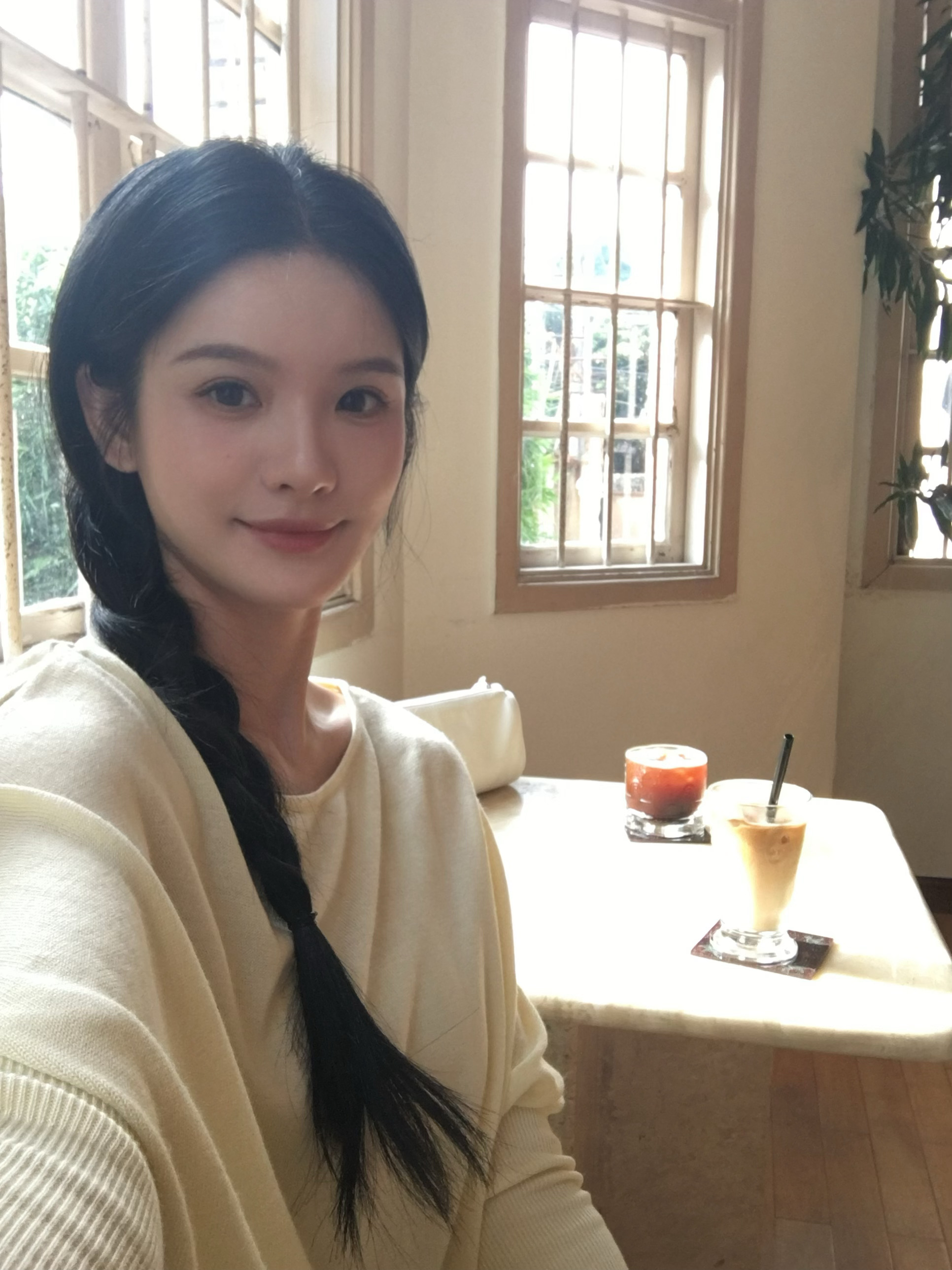 每次小外甥来杭州都要带去跑跑家好玩到都可以上团购的程度古茗的咖啡☕️太好喝了！！