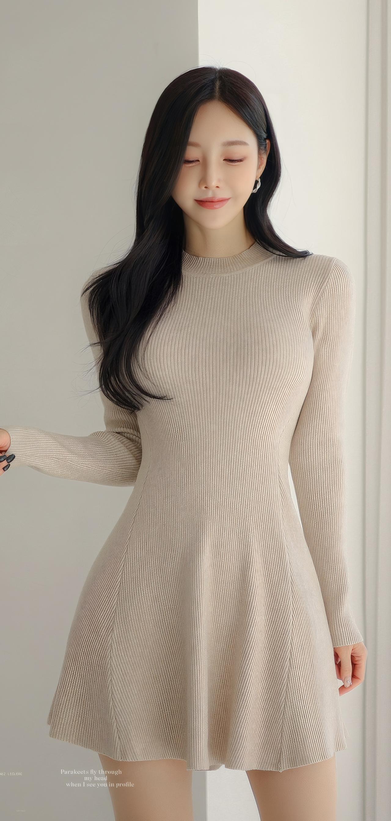 温柔米色连衣裙，简约优雅，尽显气质！🌸👗