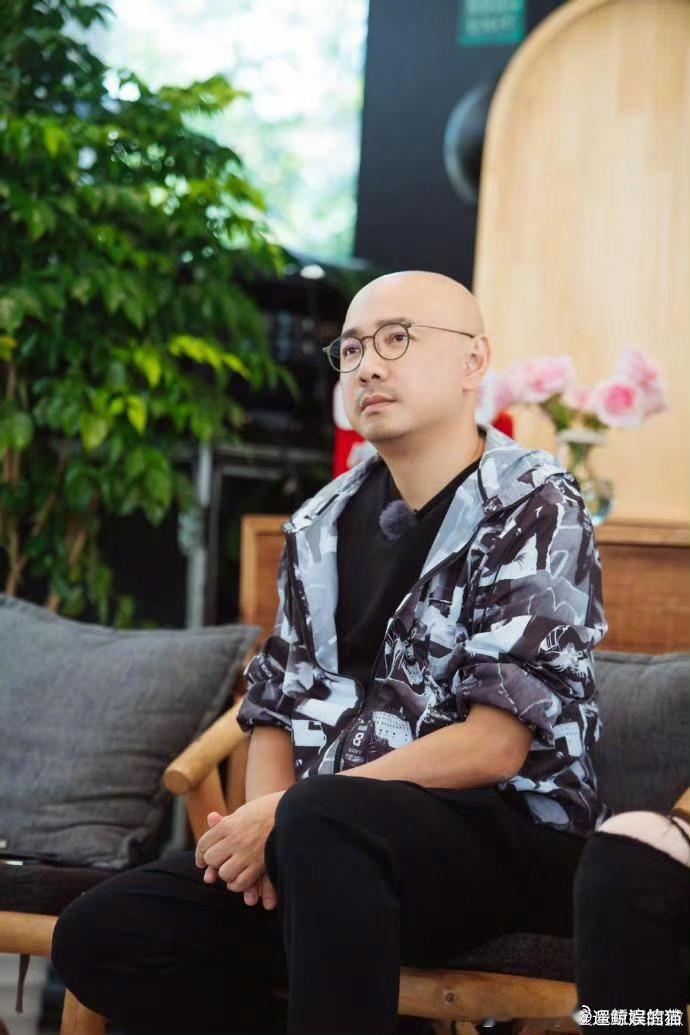 #快乐是徐峥的担子是贾冰的#对于节目组提的这样的一个要求，徐峥也是有着让人完全意