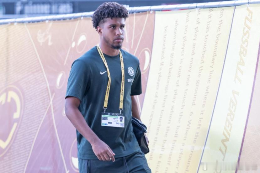 英超第20轮，切尔西客场1比1战平曼城。赛后，蓝军中场安德烈·桑托斯接受了ge的