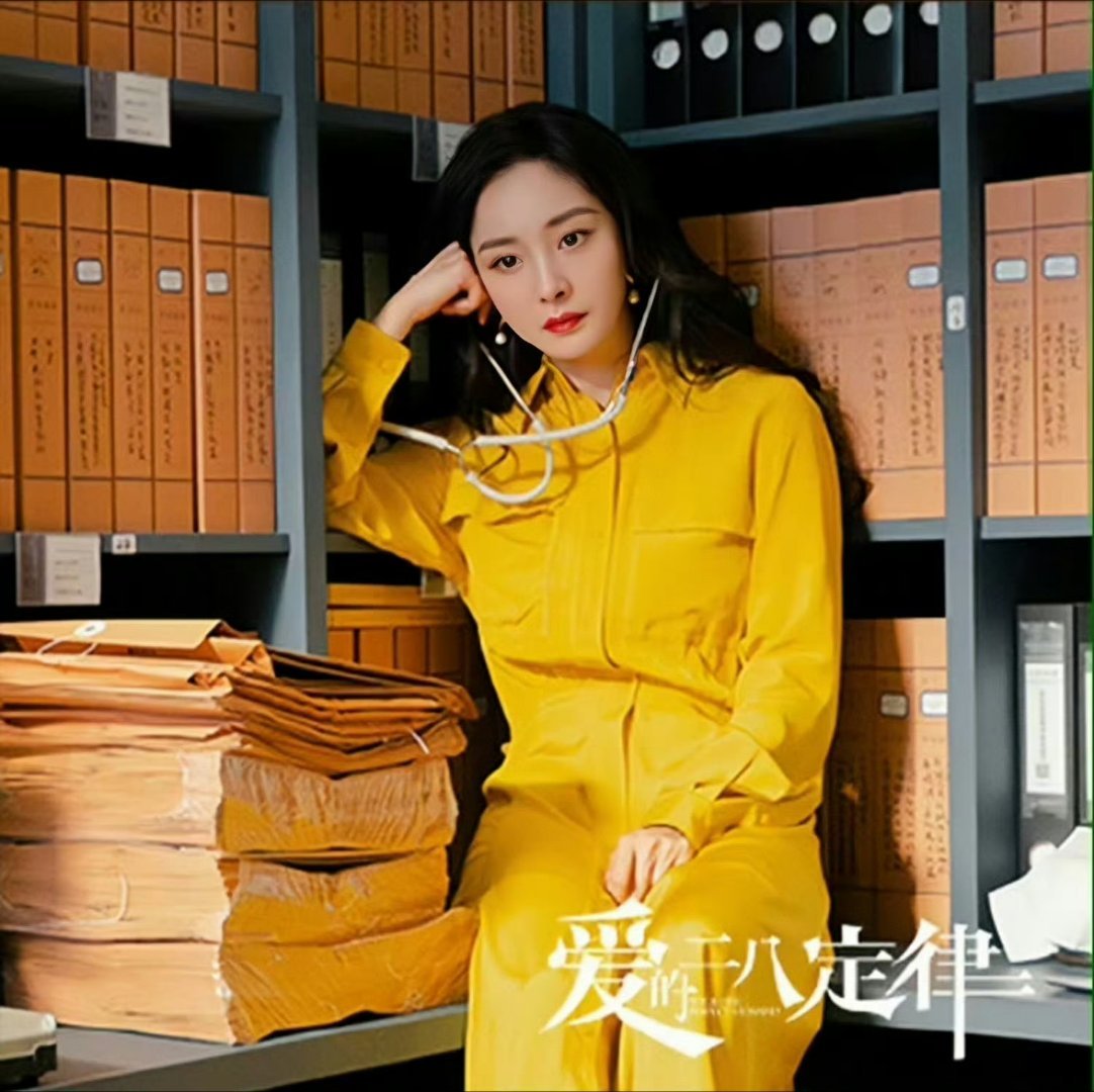 才发现杨幂秦施这是在干嘛是在窃取什么情报吗[喵喵] ​ ​​​