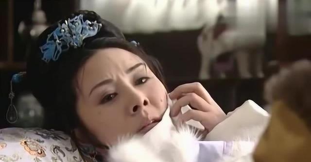 “我这些年演的角色，都是我靠和人睡觉才拿到手的，我手里还有20多盘录像可以证明！