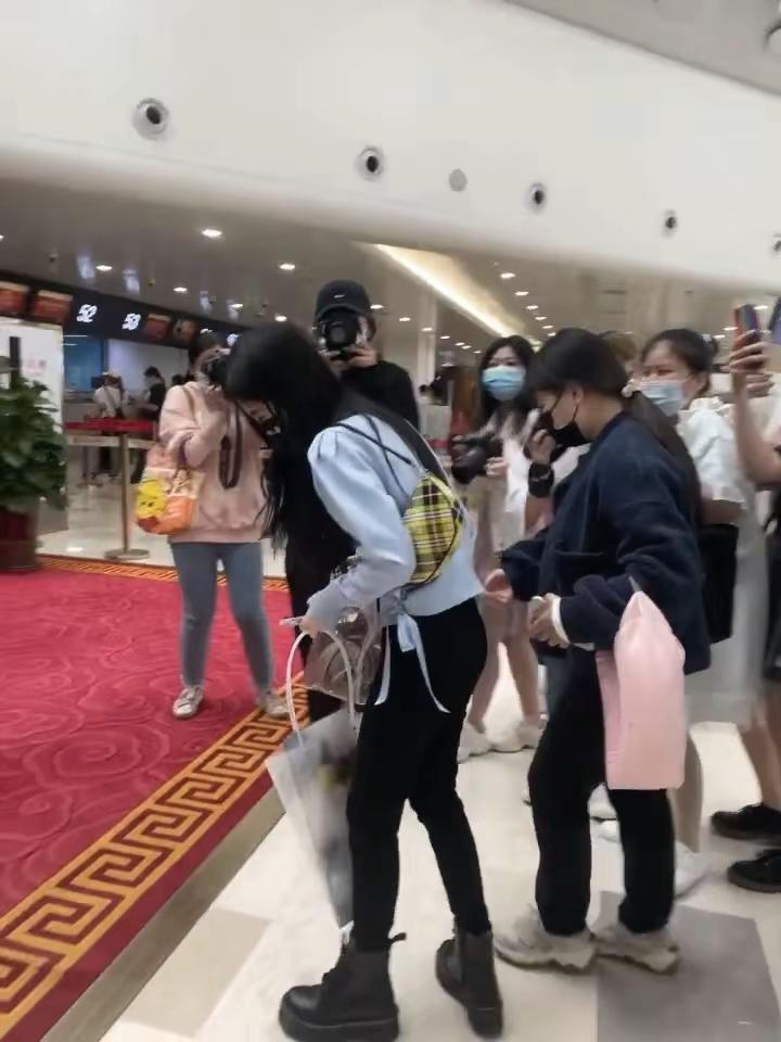 你的一舉一動都很可愛