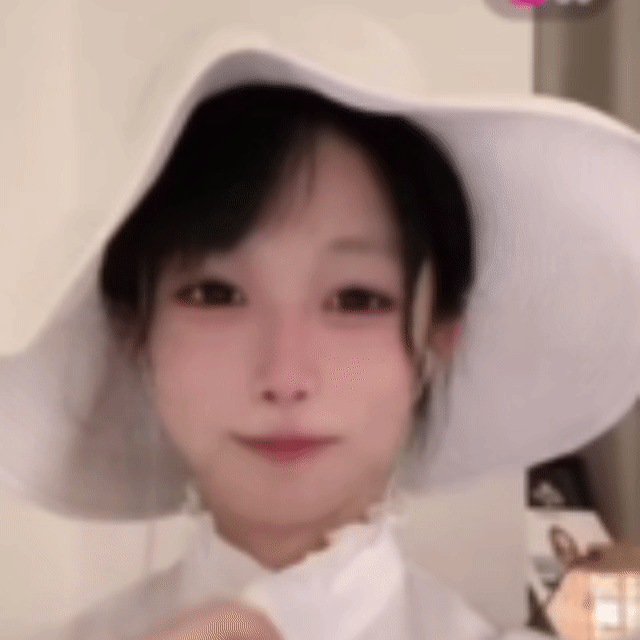 我要🈷️人了有没有想帮我的奖励一个飞吻 