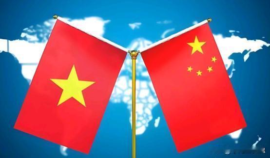 越南这个动作很不寻常！越南这是要继续摸着中国的路过河？4月14日，越南最高领导人