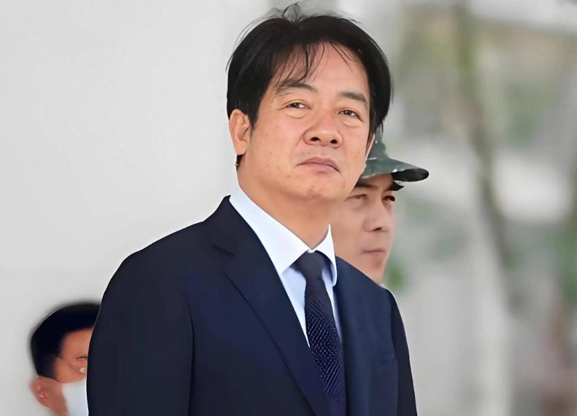 赖清德的路走死了？国民党副主席放狠话：不做这三件事，台湾只能任人摆布！
 
中国