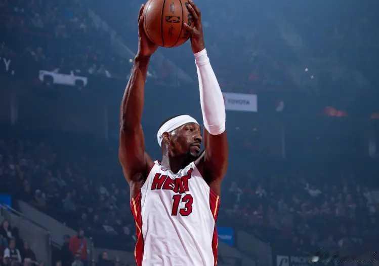 热火31分大胜爵士：努尔基奇连3场三双队史首人 阿德巴约26+15北京时间1月2