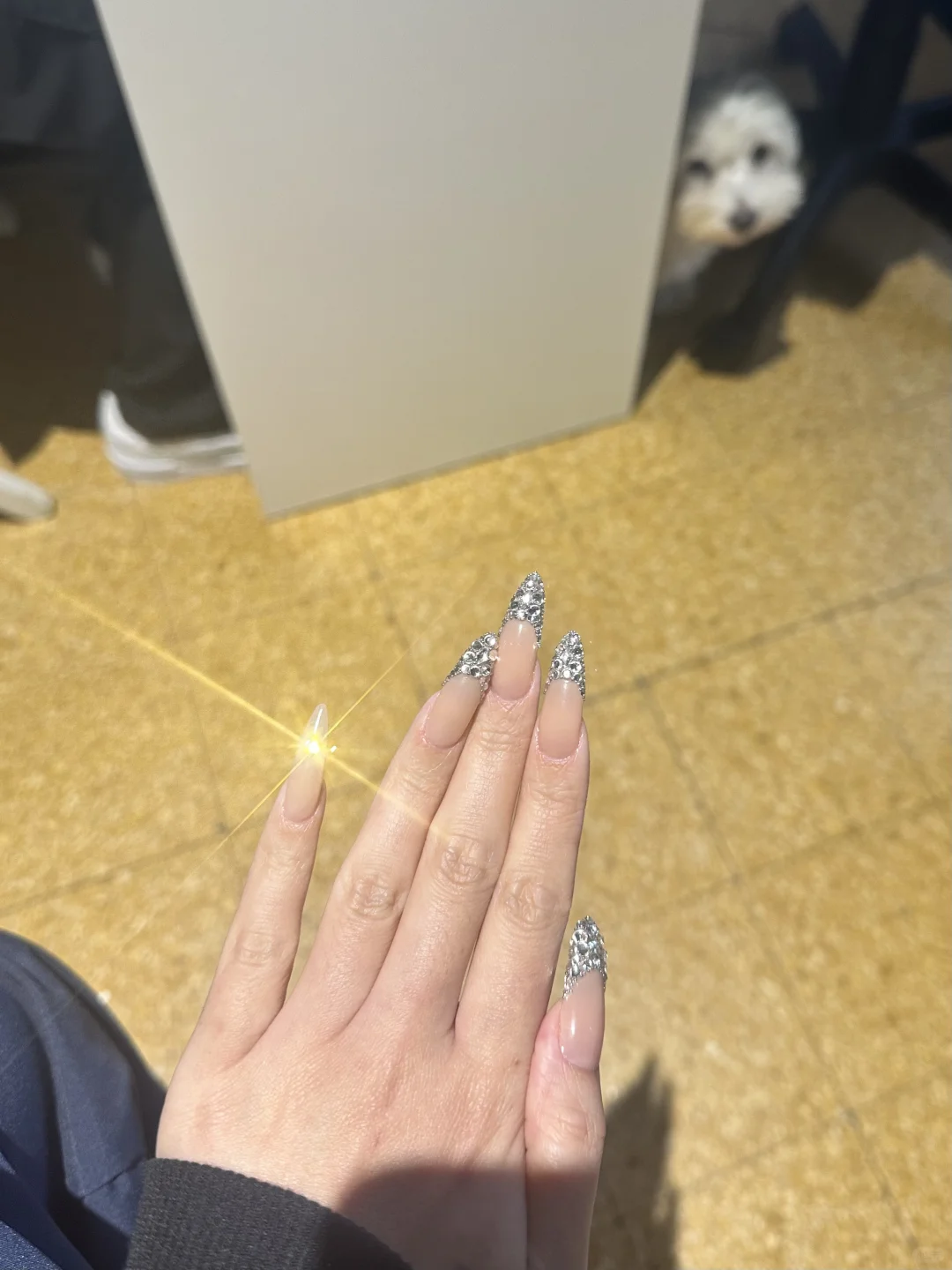我看看是誰的美甲💅🏻亮瞎了對面路人的眼睛