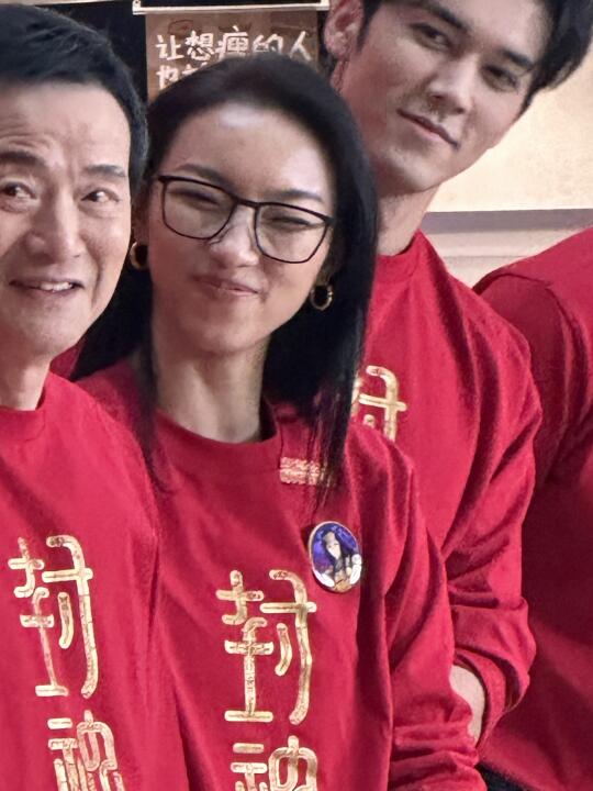 邓婵玉笑起来反差感好大！