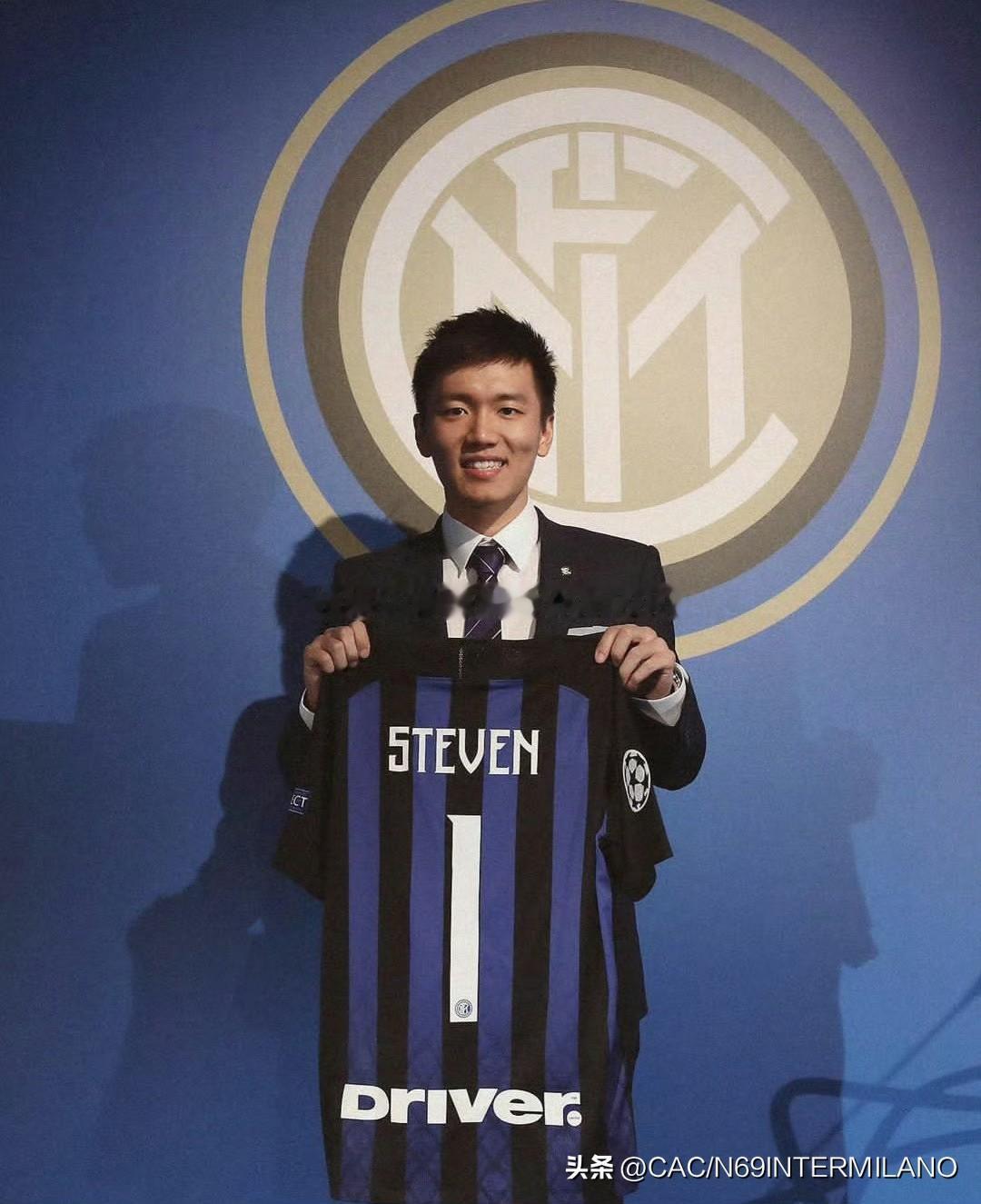 自2021/22赛季，五个赛季市场盈亏数据，
多家大型俱乐部的财务结账均出现大幅