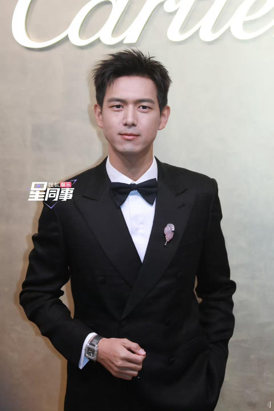 李现卡地亚活动现场生图来了，备受奢牌喜欢不是没有道理的。 ​​​