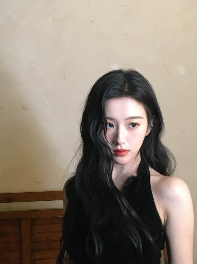 包上恩你美成啥了…完全是千金 