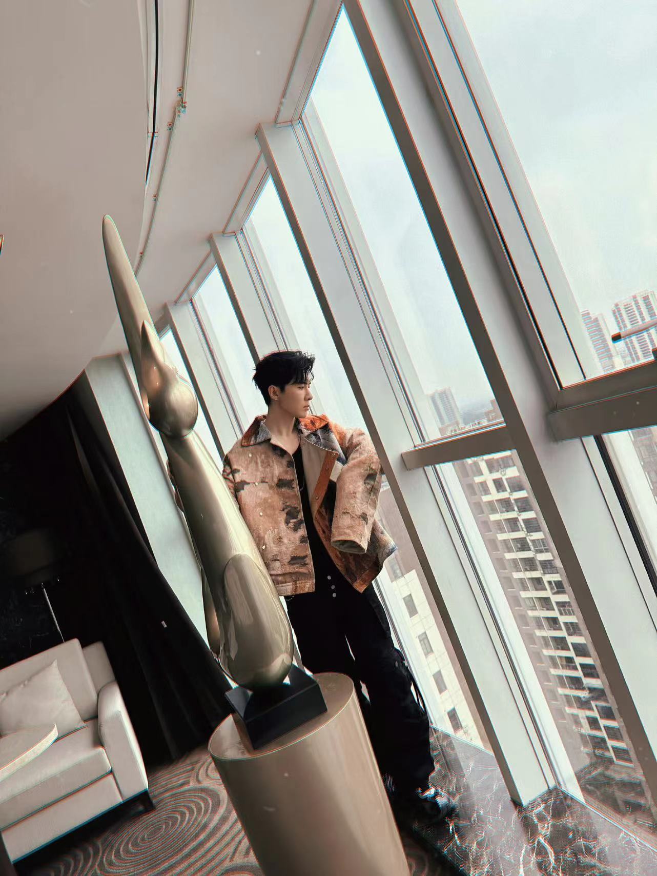 #唐禹哲演我上班状态##唐禹哲演我上班# 哈哈哈哈哈哈哈哈哈唐禹哲你不要太真实，