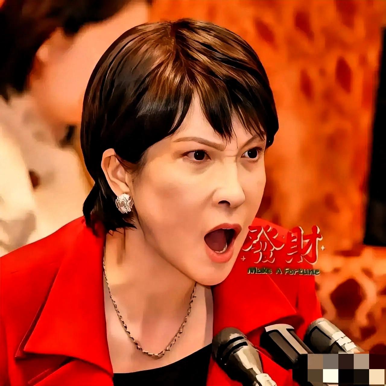 日本要“限流”，先给你钱掏空了再说！日本当局宣布，离境游客将不得不掏3000日元