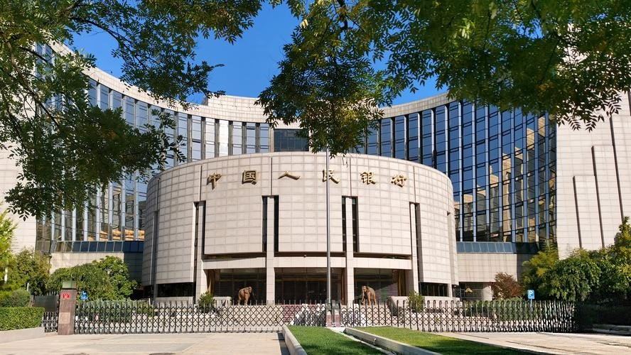 中国人民银行：为保持银行体系流动性充裕，14日，中国人民银行将以固定数量、利率招