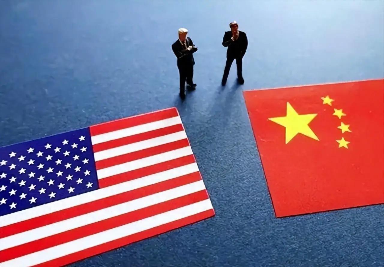 华盛顿那些天天盯着台海的智库和政客们，最近恐怕惊出一身冷汗。他们突然意识到一个极