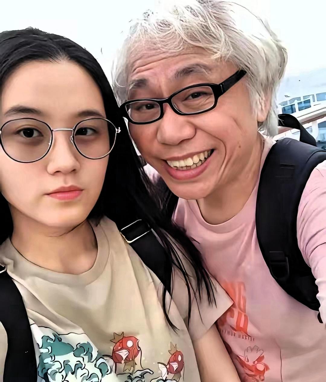 27岁守寡，千万遗产19天卖光光。
李坤城走后，给她台中一套74.3坪房子。继承