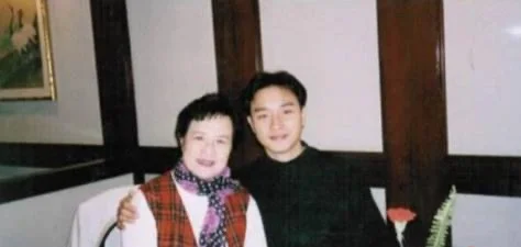 我心疼他，真的心疼他
