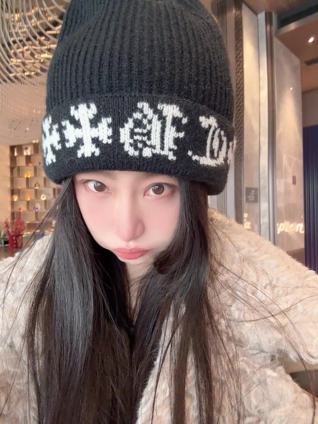 是谁这么幸运，下雪啦❄️🥳 雪 才是最好的医美。🤭
