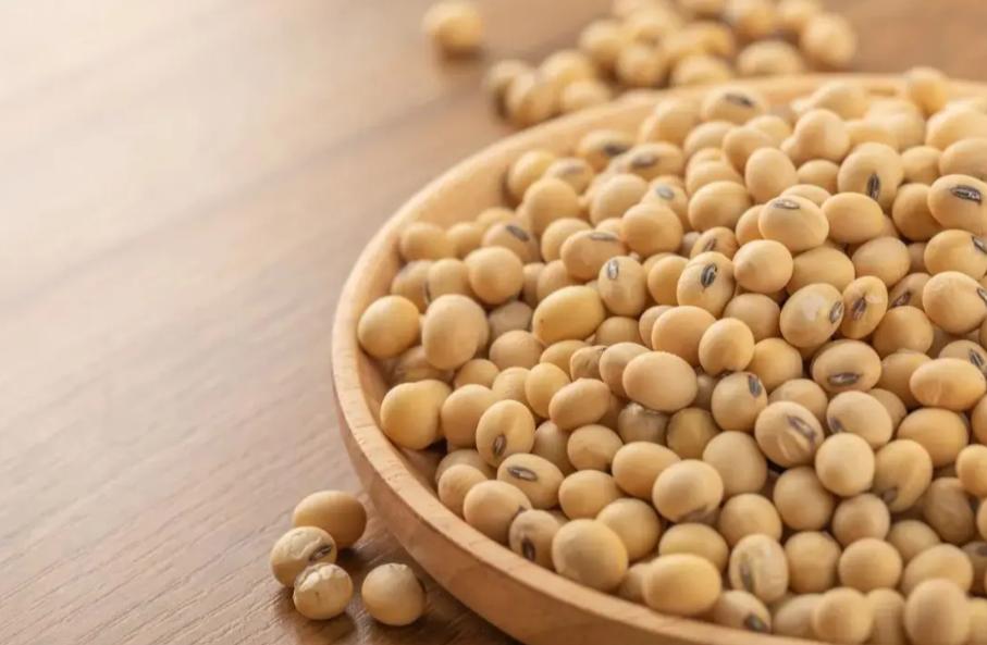 3种“豆类”别再吃！医生提醒：最容易伤肝毁肾，当心进一步恶化


老王今年五十出