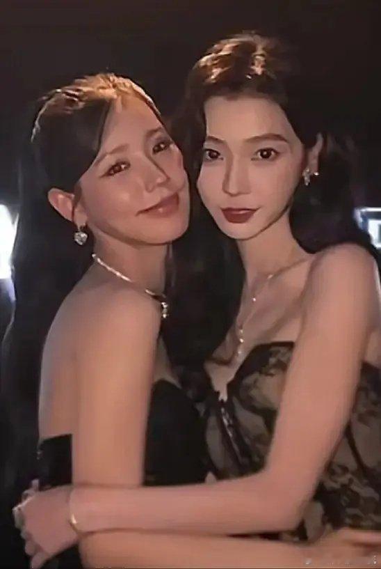 易梦玲竟然比赵露思大气 ​​​