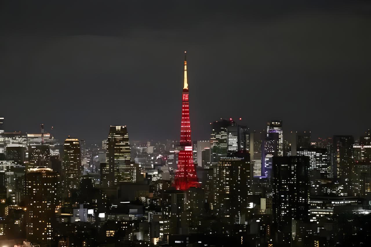 奇怪！中国的除夕竟然“惊动”了日本。2月9日，是中国传统的农历新年，当天晚上，日