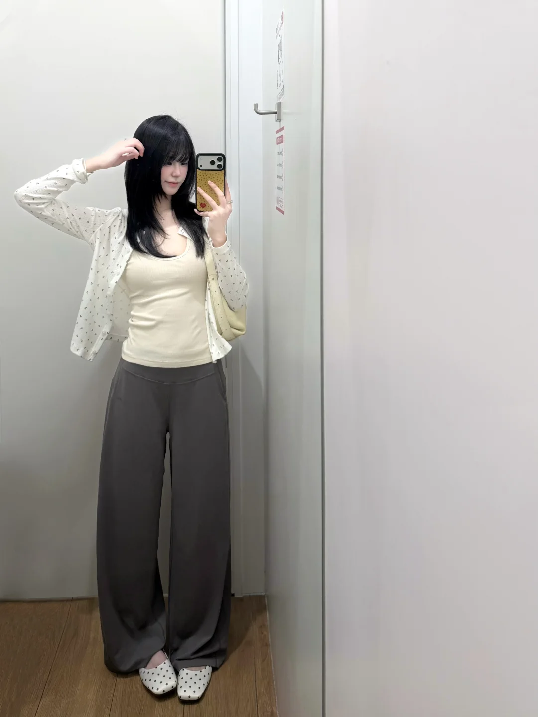 蕉下早春白女松弛美学🍧简简单单也很好看！