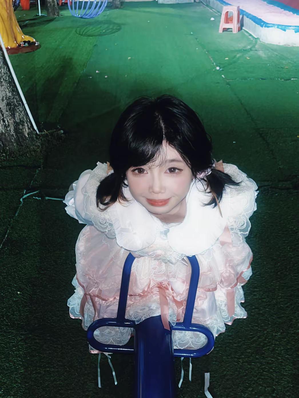 希望你能做自己(｡ì _ í｡)做最好的你萌妹 回忆感 双马尾 短发女生