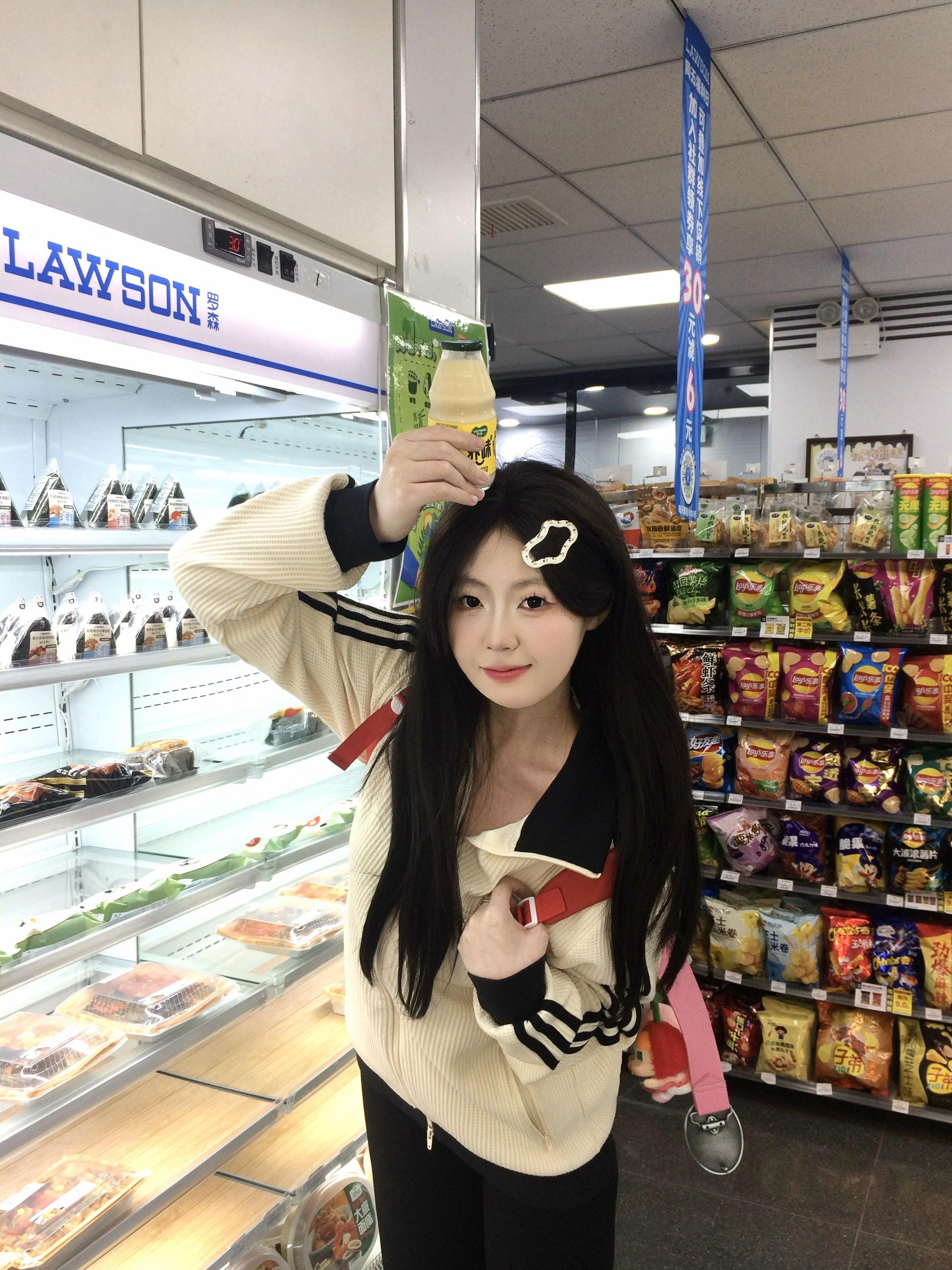 평온해지면 좋은 것들이 찾아온다 ：（当你平静时 美好的事情就会降临）