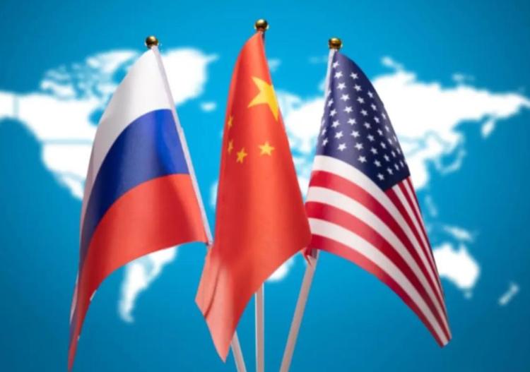 美俄：在等中国！

俄在乌克兰动手了，美国在委内瑞拉动手了。中俄美这三国的动态，