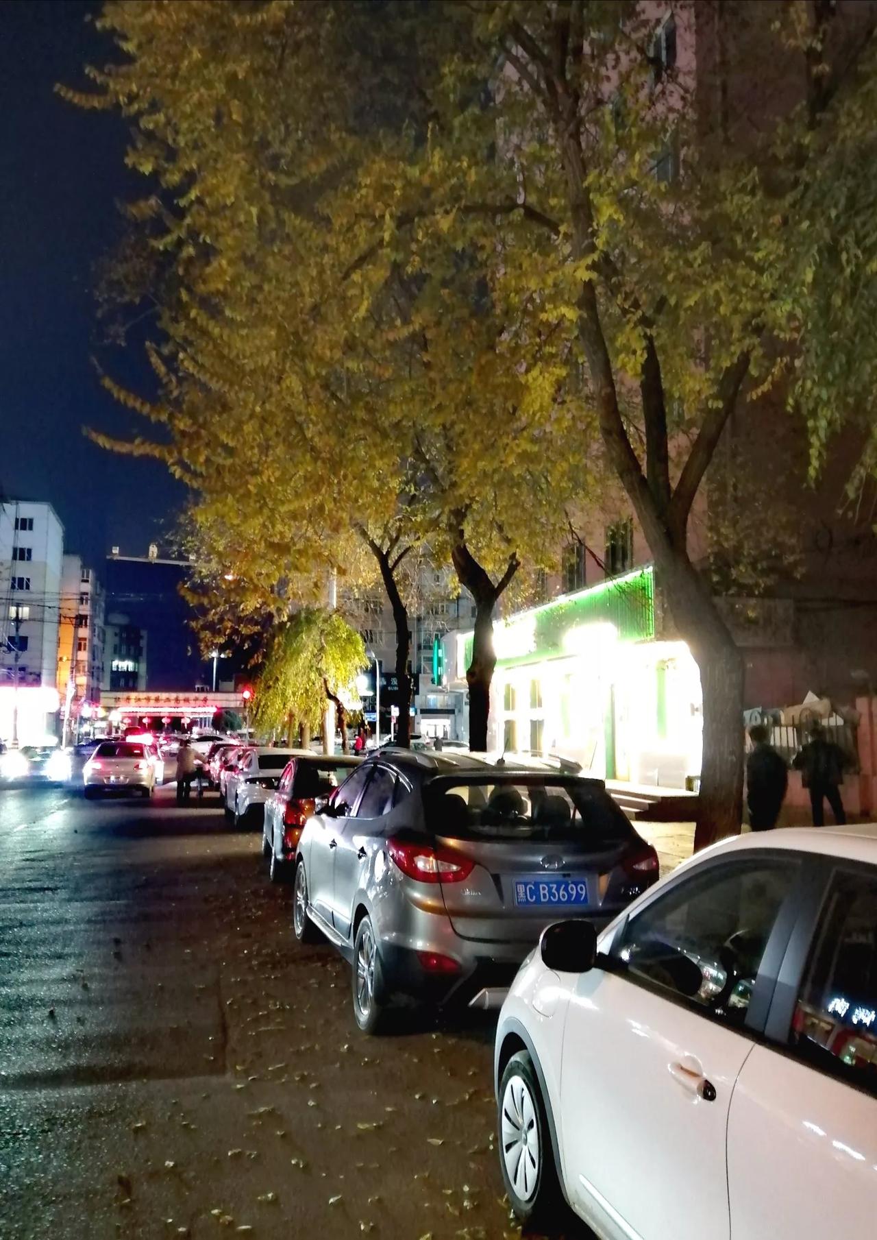 #分享一张你的家乡傍晚的照片#