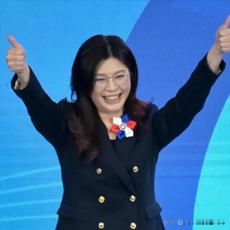 美国最忌惮的变局出现！美日德接连上门拉拢，郑丽文公开立下重磅誓言
 
台海博弈的